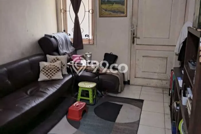 Dijual Rumah 3 Kamar Lokasi Ideal Nyaman dan Strategis di Rungkut Dijual Rumah 3 Kamar Lokasi Ideal Nyaman dan Strategis di Rungkut