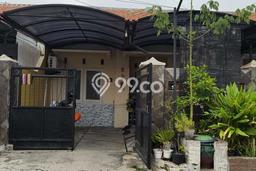 Dijual Rumah 3 Kamar Lokasi Ideal Nyaman dan Strategis di Rungkut Dijual Rumah 3 Kamar Lokasi Ideal Nyaman dan Strategis di Rungkut