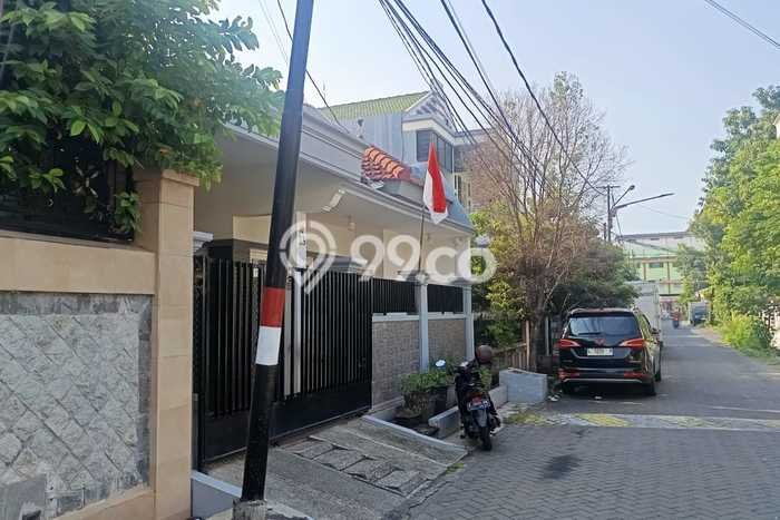Hunian Nyaman Asri 3 KT Siap Pakai di Sukomanunggal Surabaya Hunian Nyaman Asri 3 KT Siap Pakai di Sukomanunggal Surabaya