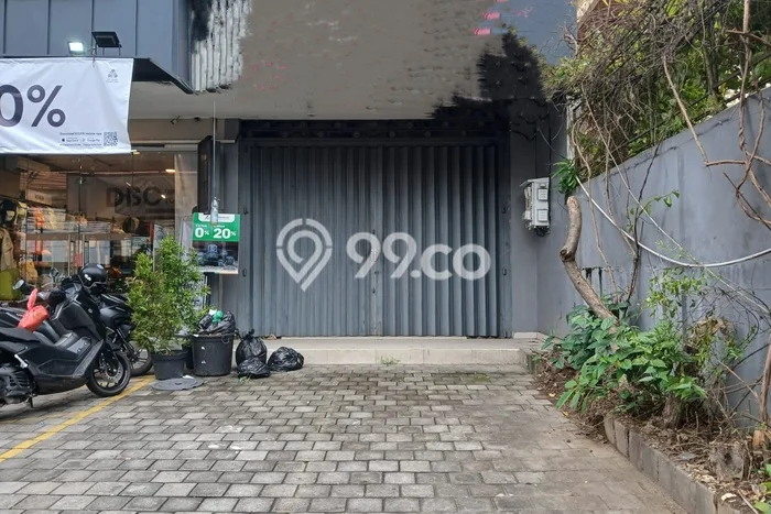 FOR RENT! Ruko di Gatot Subroto Cocok untuk Bisnis 202m2 FOR RENT! Ruko di Gatot Subroto Cocok untuk Bisnis 202m2