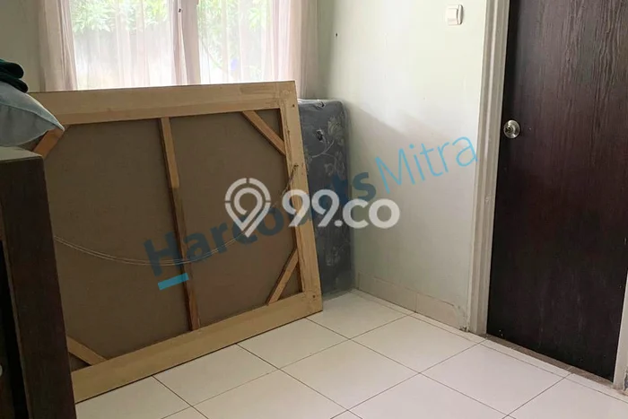Rumah Modern Cantik 4 Kamar Siap Huni di Ciputat Rumah Modern Cantik 4 Kamar Siap Huni di Ciputat