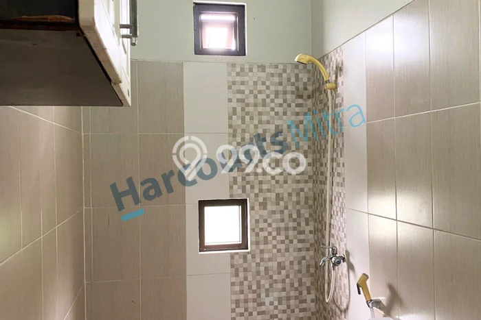 Rumah Modern Cantik 4 Kamar Siap Huni di Ciputat Rumah Modern Cantik 4 Kamar Siap Huni di Ciputat