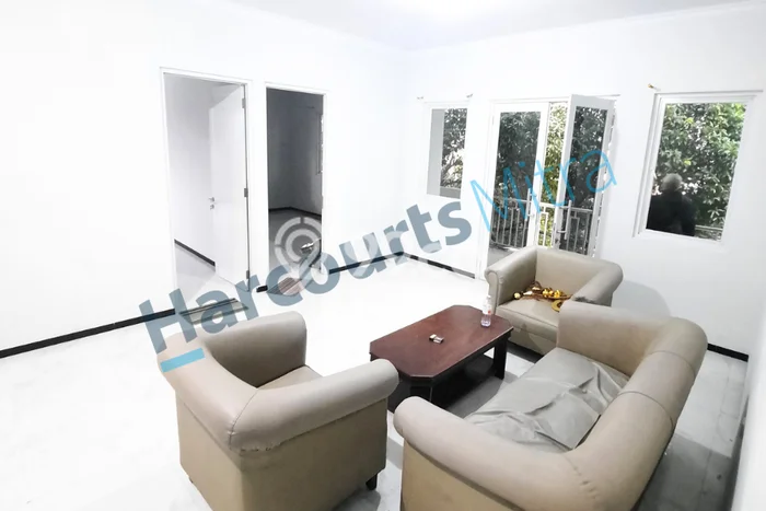 Rumah Cantik Siap Huni Di Kramat Jati Luas 300m2 Lokasi Strategis Rumah Cantik Siap Huni Di Kramat Jati Luas 300m2 Lokasi Strategis