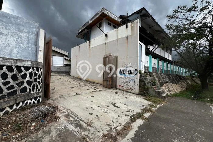 Gudang Dijual di Batam LT 1418m2 & LB 1000m2 Lokasi Terbaik! Gudang Dijual di Batam LT 1418m2 & LB 1000m2 Lokasi Terbaik!