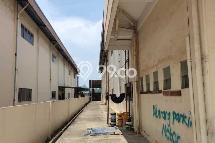 Lokasi Strategis! Dijual Gudang Bisnis di Batu Ampar, Batam Kondisi Bagus Lokasi Strategis! Dijual Gudang Bisnis di Batu Ampar, Batam Kondisi Bagus