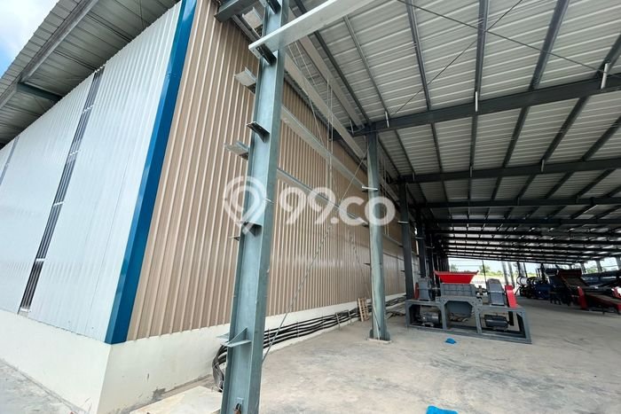 Unit Gudang Disewa Lokasi Sagulung, Batam Spesifikasi Luas Bangunan 4200m2 Unit Gudang Disewa Lokasi Sagulung, Batam Spesifikasi Luas Bangunan 4200m2