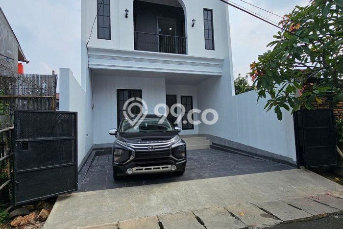 Jual Rumah Minimalis Bagus Punya 4 KT di Jatinegara Jakarta Timur SHM Jual Rumah Minimalis Bagus Punya 4 KT di Jatinegara Jakarta Timur SHM