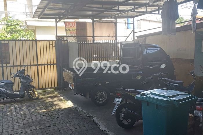 Tanah Kosong Dijual di Tangerang Selatan dengan Area 874m2 Tanah Kosong Dijual di Tangerang Selatan dengan Area 874m2