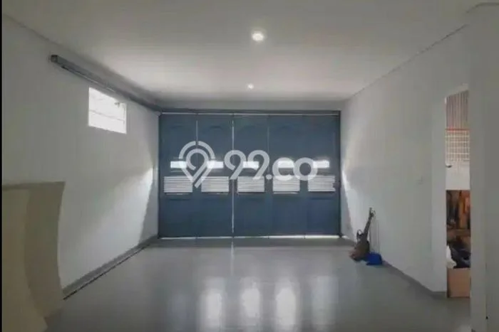 For Sale Rumah 3 Kamar Lokasi Ideal Nyaman dan Strategis di Cidadap For Sale Rumah 3 Kamar Lokasi Ideal Nyaman dan Strategis di Cidadap