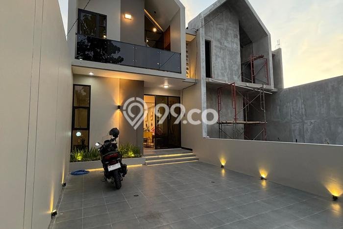 Rumah Modern Cantik 3 KT Siap Huni di Sleman Rumah Modern Cantik 3 KT Siap Huni di Sleman