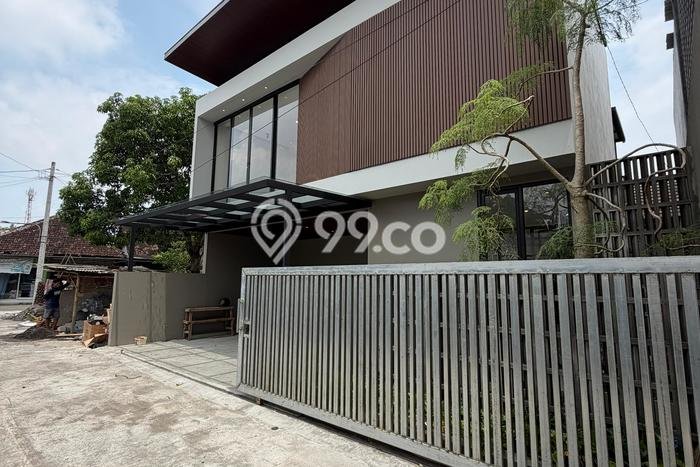 Dijual Rumah Eksklusif 3 KT di Maguwoharjo, Yogyakarta Dijual Rumah Eksklusif 3 KT di Maguwoharjo, Yogyakarta