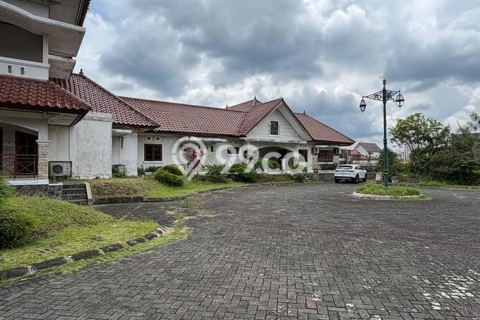 Rumah Elit Modern Siap Huni di Kaliurang Sleman Rumah Elit Modern Siap Huni di Kaliurang Sleman