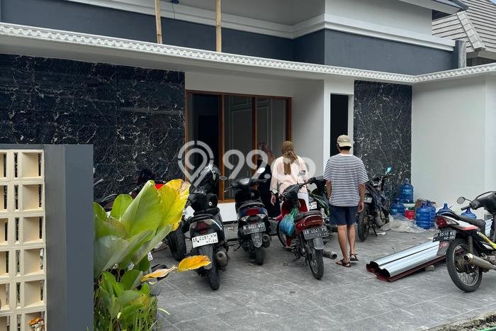 Jual Rumah Modern 3 KT di Kaliurang, Sleman Jual Rumah Modern 3 KT di Kaliurang, Sleman