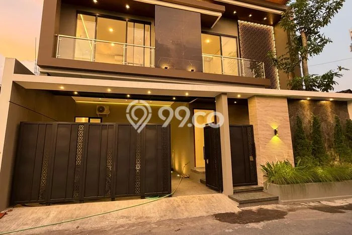 Rumah Elit Modern Tanpa Renovasi di Purwomartani Sleman Rumah Elit Modern Tanpa Renovasi di Purwomartani Sleman
