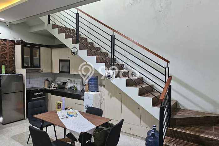 Jual Rumah Bagus Siap Huni LB 156m2 di Cileungsi, Bogor Jual Rumah Bagus Siap Huni LB 156m2 di Cileungsi, Bogor