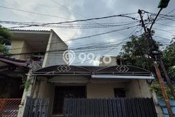 For Sale Rumah 4 Kamar Lokasi Strategis Nyaman dan Strategis di Duren Sawit For Sale Rumah 4 Kamar Lokasi Strategis Nyaman dan Strategis di Duren Sawit