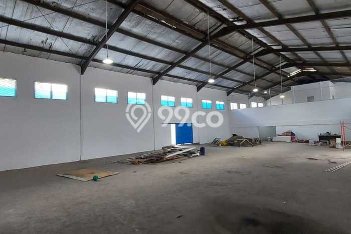 Disewakan Gudang di Pusat Kota Depok Ramai Strategis Disewakan Gudang di Pusat Kota Depok Ramai Strategis