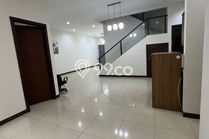 Jarang Ada! Rumah Kontrakan 5 Kamar Bagus Siap Huni Pulomas Jarang Ada! Rumah Kontrakan 5 Kamar Bagus Siap Huni Pulomas