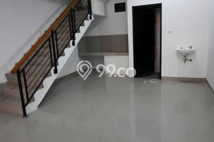 Ruko untuk Disewa di Pusat Bekasi Luas Bangunan 372m2 Ruko untuk Disewa di Pusat Bekasi Luas Bangunan 372m2