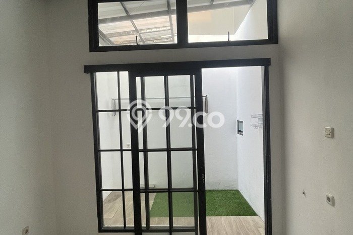 Rumah Luas Asri 3 KT Siap Pakai di Cimuning Bekasi Rumah Luas Asri 3 KT Siap Pakai di Cimuning Bekasi
