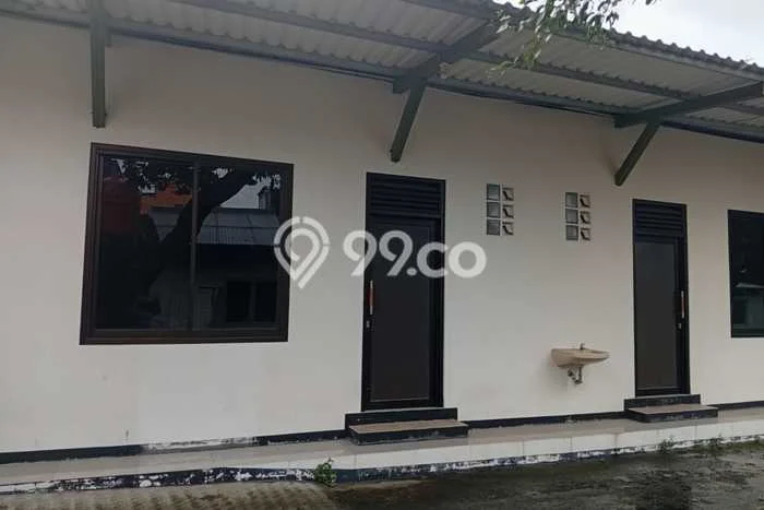 Gudang untuk Disewa di Pusat Jakarta Timur Luas Bangunan 500m2 Gudang untuk Disewa di Pusat Jakarta Timur Luas Bangunan 500m2