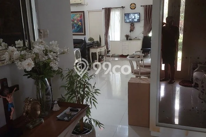 For Sale Rumah Elit Exclusive di Wiyung, Surabaya For Sale Rumah Elit Exclusive di Wiyung, Surabaya