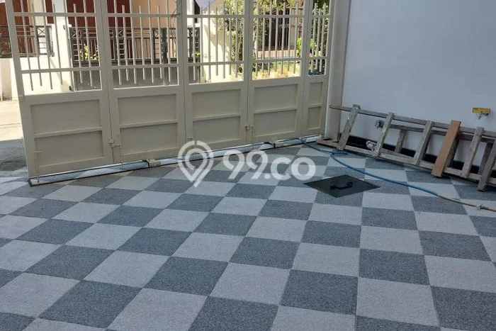 For Sale Hunian Rumah Terawat 3 Kamar di Kalisari, Surabaya For Sale Hunian Rumah Terawat 3 Kamar di Kalisari, Surabaya