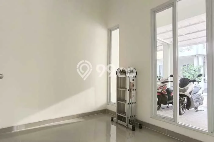 Jual Rumah Minimalis Bagus Punya 3 KT di Pamulang Tangerang Selatan SHM Jual Rumah Minimalis Bagus Punya 3 KT di Pamulang Tangerang Selatan SHM