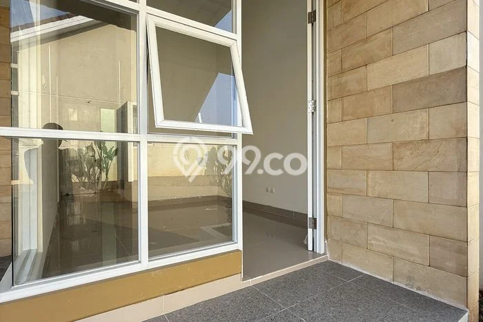 Dijual Rumah 2 Kamar Lokasi Ideal Bagus dan Strategis di Serpong Dijual Rumah 2 Kamar Lokasi Ideal Bagus dan Strategis di Serpong