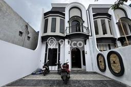 Jual Rumah Minimalis Bagus Punya 4 KT di Jagakarsa Jakarta Selatan SHM Jual Rumah Minimalis Bagus Punya 4 KT di Jagakarsa Jakarta Selatan SHM
