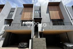 Hunian Mewah Dijual LT 90m2 di Kebayoran Lama, Jakarta Selatan Hunian Mewah Dijual LT 90m2 di Kebayoran Lama, Jakarta Selatan