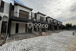Rumah Strategis Modern Lb 70m2 di Cakung, Jakarta Timur Rumah Strategis Modern Lb 70m2 di Cakung, Jakarta Timur