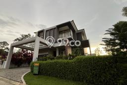 Rumah Elit LB 205m2 Siap Pakai Desain Elegan di Sentul, Bogor Rumah Elit LB 205m2 Siap Pakai Desain Elegan di Sentul, Bogor