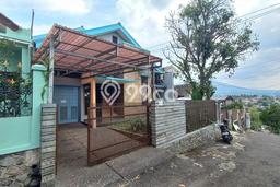 Rumah Strategis Modern Lb 200m2 di Bogor Tengah, Bogor Rumah Strategis Modern Lb 200m2 di Bogor Tengah, Bogor