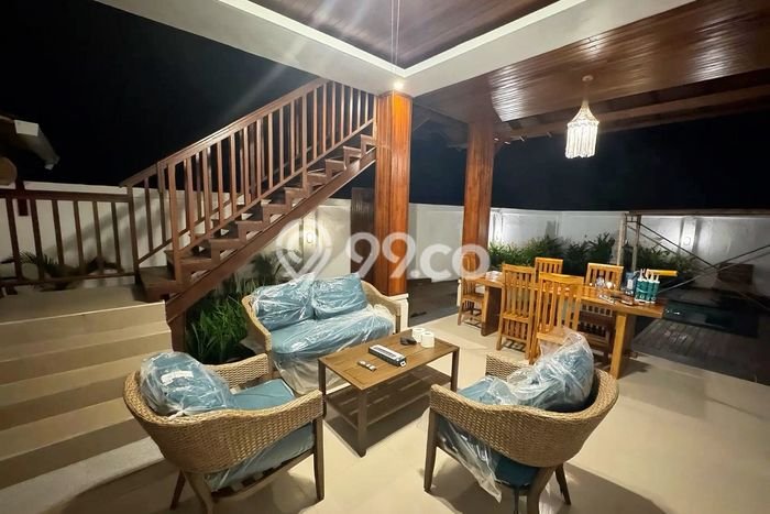 DIJUAL! Vila di , Area 200m2m², Dekat ke Pusat Kota DIJUAL! Vila di , Area 200m2m², Dekat ke Pusat Kota