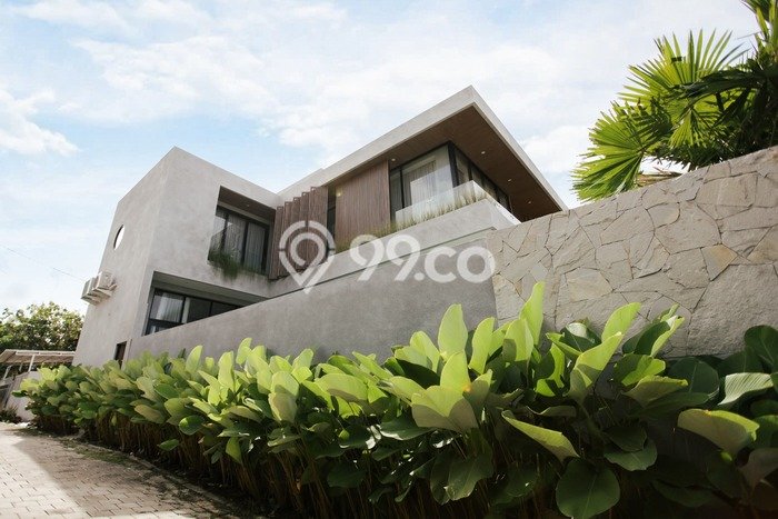Vila Terawat Kawasan , Ukuran 250m2m², Kawasan Tenang dan aman Vila Terawat Kawasan , Ukuran 250m2m², Kawasan Tenang dan aman