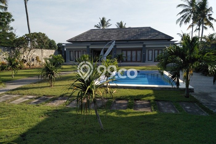 Dijual Vila di , Ukuran 2450m2m², Area nyaman untuk keluarga Dijual Vila di , Ukuran 2450m2m², Area nyaman untuk keluarga