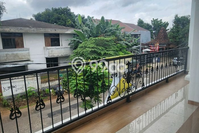 Dijual Rumah Mewah Exclusive di Cinere, Depok Dijual Rumah Mewah Exclusive di Cinere, Depok