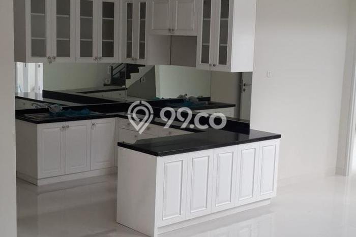 Hunian Eksklusif Siap Huni LT 300m2 di Pasar Minggu, Jakarta Selatan Hunian Eksklusif Siap Huni LT 300m2 di Pasar Minggu, Jakarta Selatan