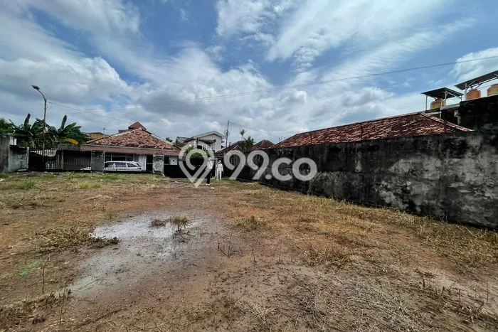 Lahan Kosong Dijual di Bukit Kecil, Palembang, Luas 120m2 Area Strategis Lahan Kosong Dijual di Bukit Kecil, Palembang, Luas 120m2 Area Strategis