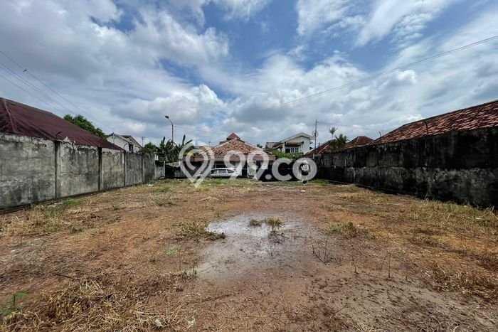 Lahan Kosong Dijual di Bukit Kecil, Palembang, Luas 120m2 Area Strategis Lahan Kosong Dijual di Bukit Kecil, Palembang, Luas 120m2 Area Strategis