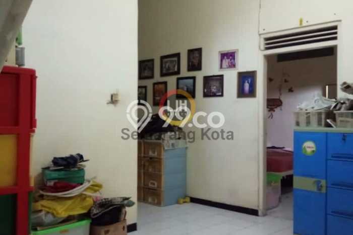 Disewakan Ruko komersial di Semarang Timur luas bangunan 400m2 Disewakan Ruko komersial di Semarang Timur luas bangunan 400m2