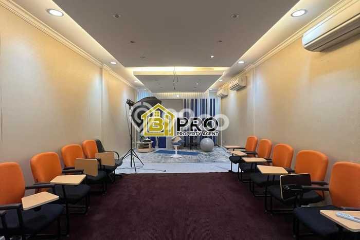 Ruko Bagus Dijual LB 192m2 Lokasi Strategis Jakarta Timur Area Cocok untuk Bisnis Ruko Bagus Dijual LB 192m2 Lokasi Strategis Jakarta Timur Area Cocok untuk Bisnis