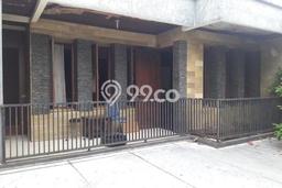 Dijual Rumah Mewah Exclusive di Ciputat Timur, Tangerang Selatan Dijual Rumah Mewah Exclusive di Ciputat Timur, Tangerang Selatan