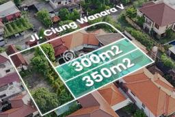 Lahan Dijual Lokasi Denpasar Selatan, Denpasar dengan Luas Tanah 300m2 dan Status - Lahan Dijual Lokasi Denpasar Selatan, Denpasar dengan Luas Tanah 300m2 dan Status -