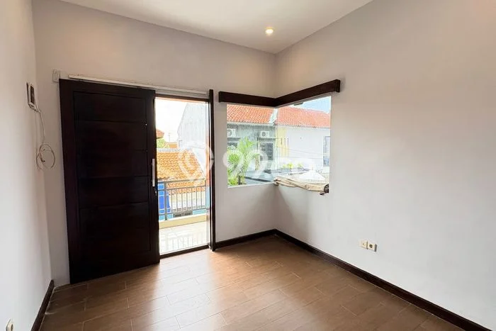 Hunian Nyaman Asri 4 KT Siap Pakai di Renon Denpasar Hunian Nyaman Asri 4 KT Siap Pakai di Renon Denpasar