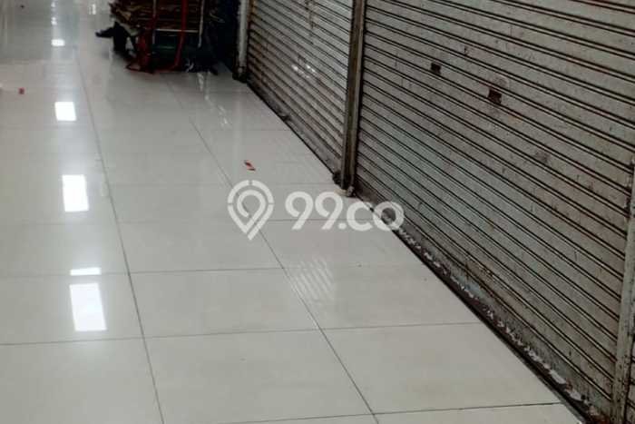 Kost Dijual di Mangga Dua dengan 0 KT dan Luas 24m2 Kost Dijual di Mangga Dua dengan 0 KT dan Luas 24m2