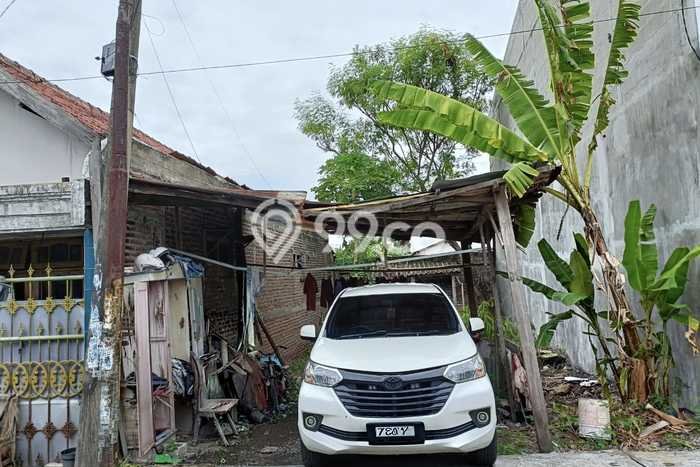 Lahan Kosong Dijual di Surabaya dengan Area 94m2 Lahan Kosong Dijual di Surabaya dengan Area 94m2