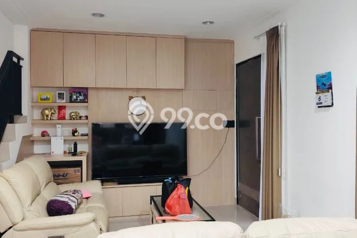 Rumah sewa siap pakai 3 Kamar Tidur di Pantai Indah Kapuk 2, Jakarta Utara Rumah sewa siap pakai 3 Kamar Tidur di Pantai Indah Kapuk 2, Jakarta Utara