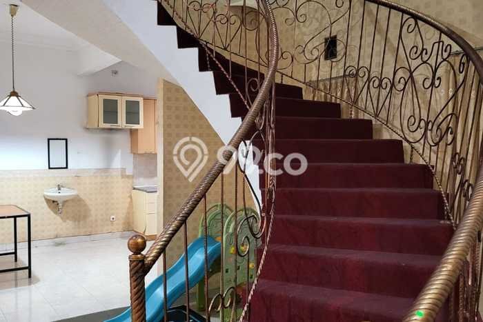 Rumah Minimalis 5 KT di Buah Batu Bandung Unfurnished Rumah Minimalis 5 KT di Buah Batu Bandung Unfurnished